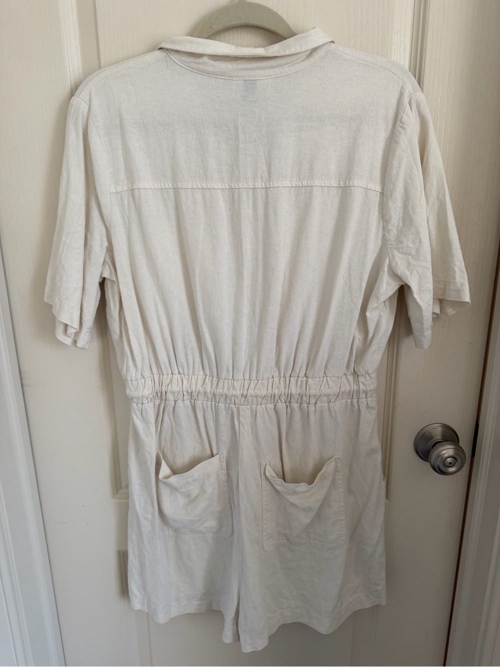 Universal Thread Cream Button-Up Collared Top - Picture 2 of 8